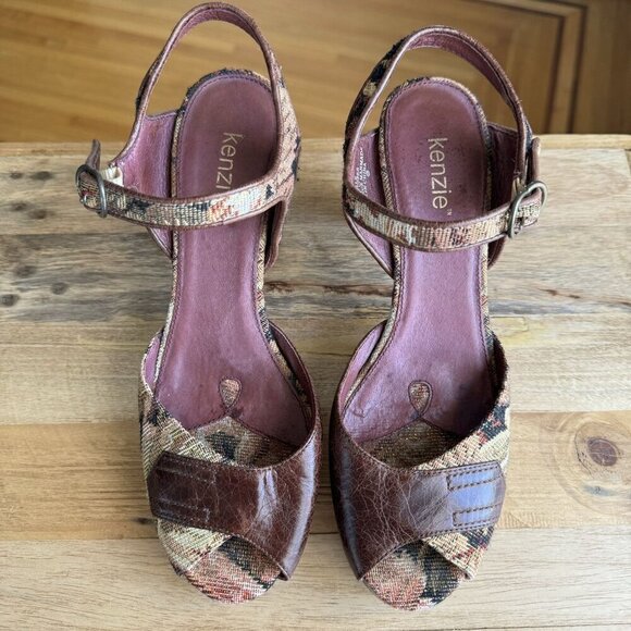 Kenzie Rachelle Burgundy Brocade Brown Platform Ankle Strap Peep Toe Sandal - Picture 3 of 17